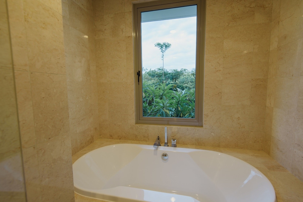 Luxury Apartment At Ayana Residences 46/50