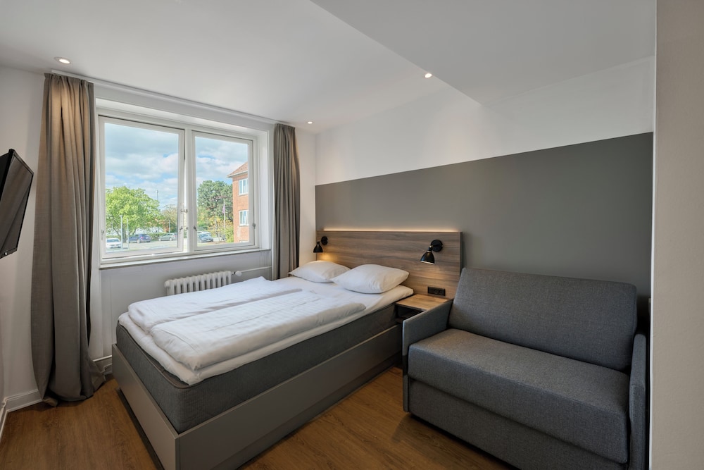 Copenhagen Go Hotel 12/50