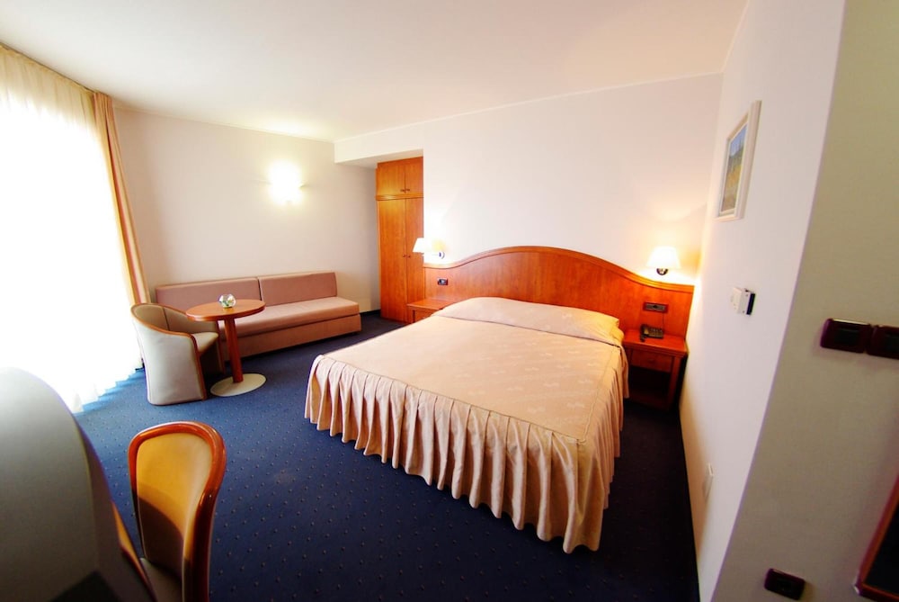 Hotel Villa Marija 20/67