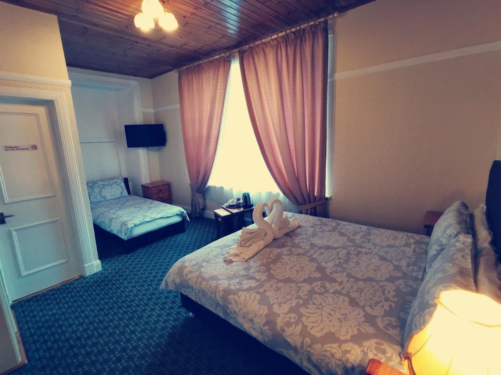 Victoria Hotel 11/47