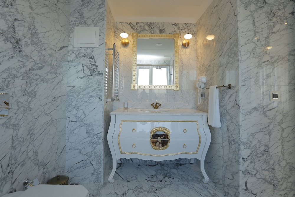 Art Nouveau Pera 35/36