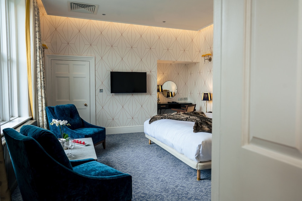 The Spa Hotel 30/50