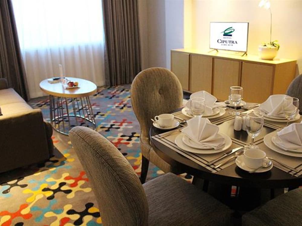 Hotel Ciputra Cibubur managed by Swiss-Belhotel International 62/75