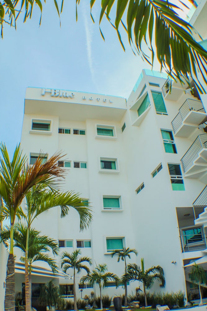 Hotel Blue Business Class 3/50
