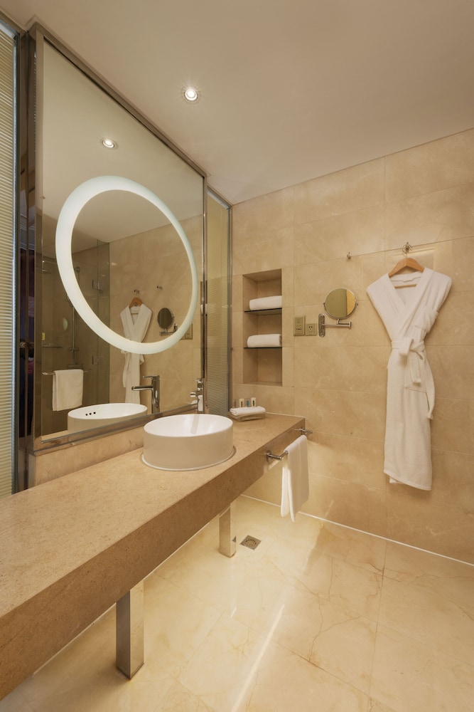 Holiday Inn Taicang City Centre 5/57