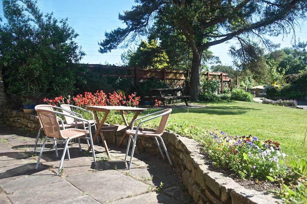 The Barn B and B 41/49