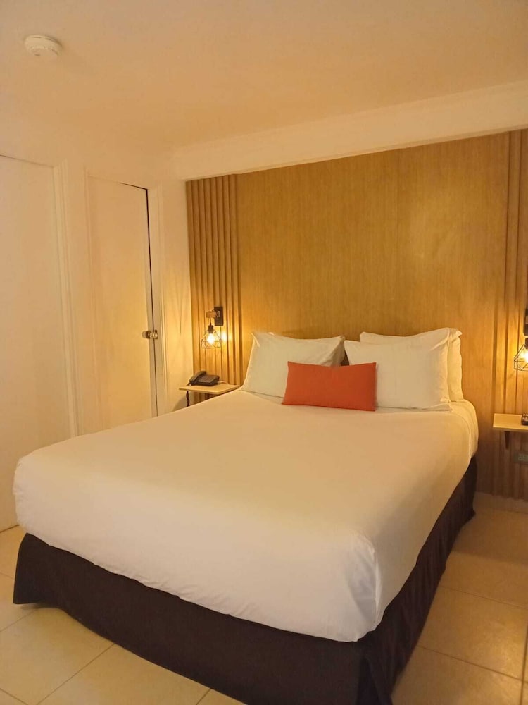 Albrook Inn 29/61