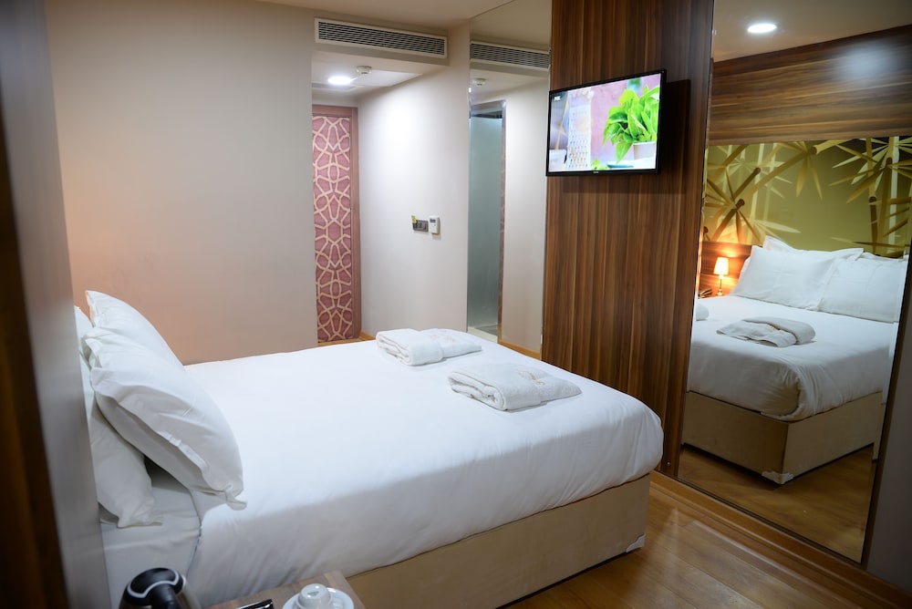 Ferman Apart Hotel 7/38