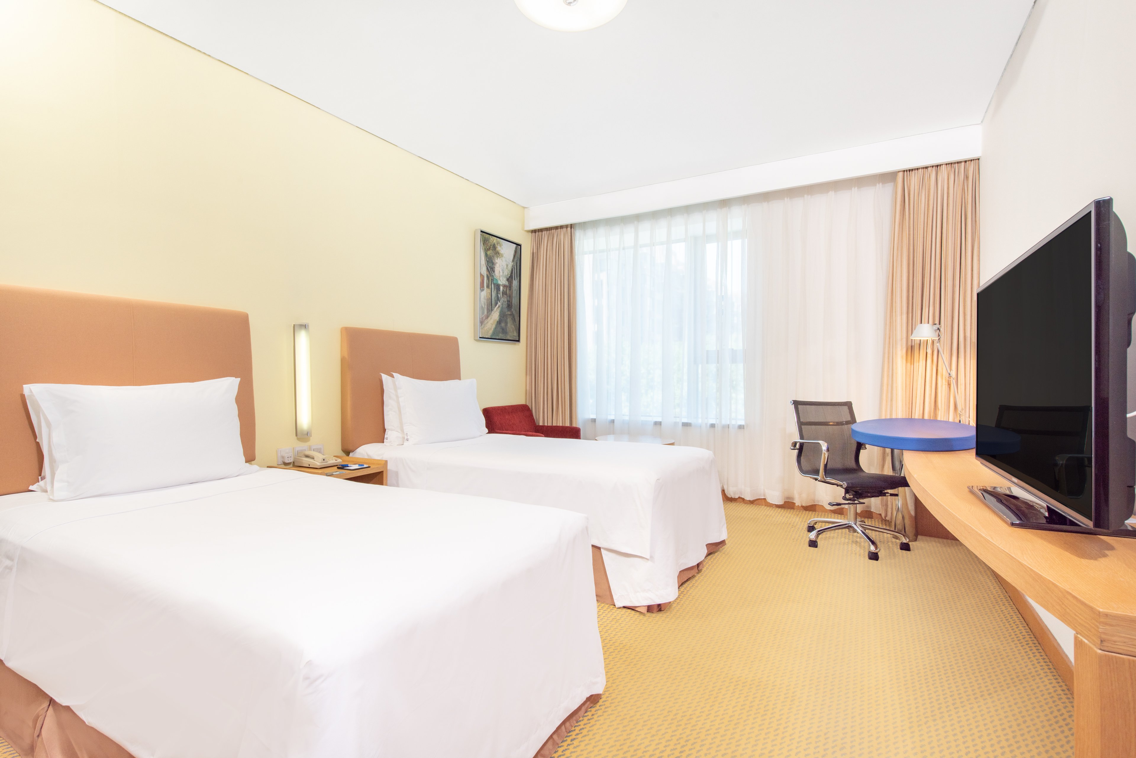 Standard, Twin Beds