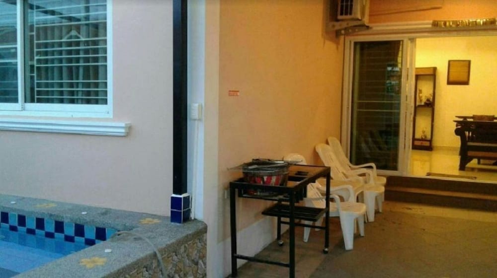 Wongsuwan Pool Villa 32/50