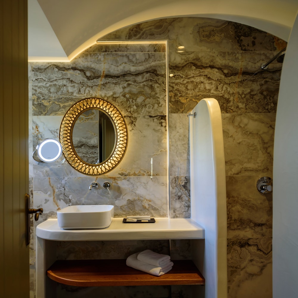 Zephyros Hotel Santorini 49/50