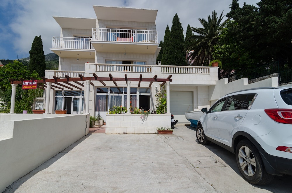 APARTMENTS MAMMA 22/32