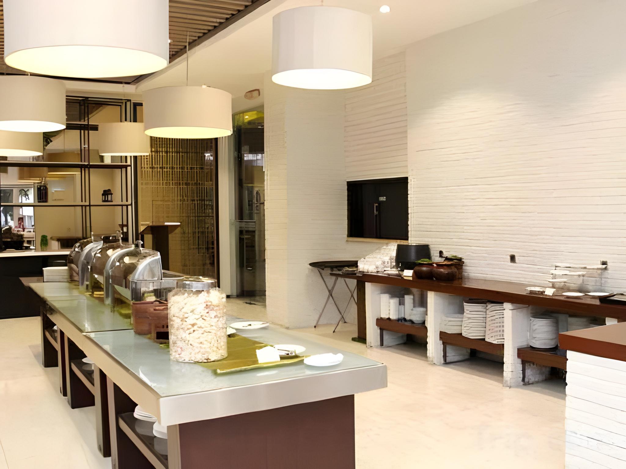 D Anaya Hotel Bogor 30/58