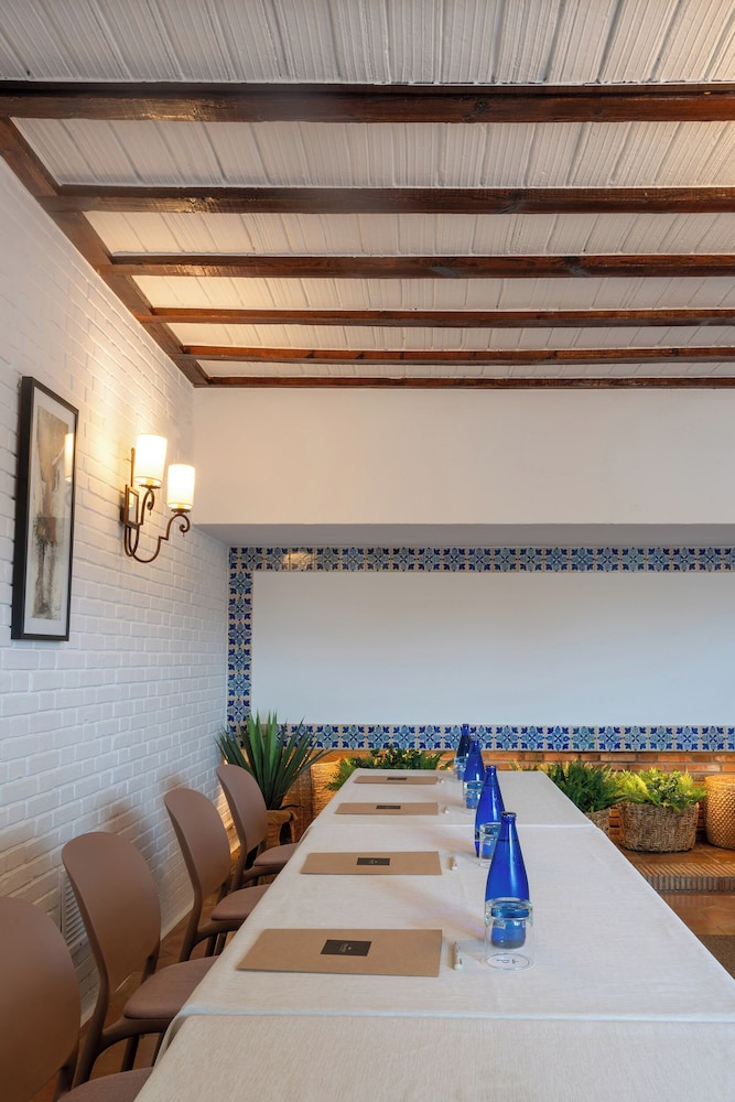 Parador De Mazagon 22/50