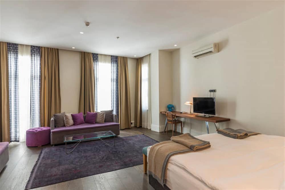 Misafir Suites 8 Istanbul. 38/70