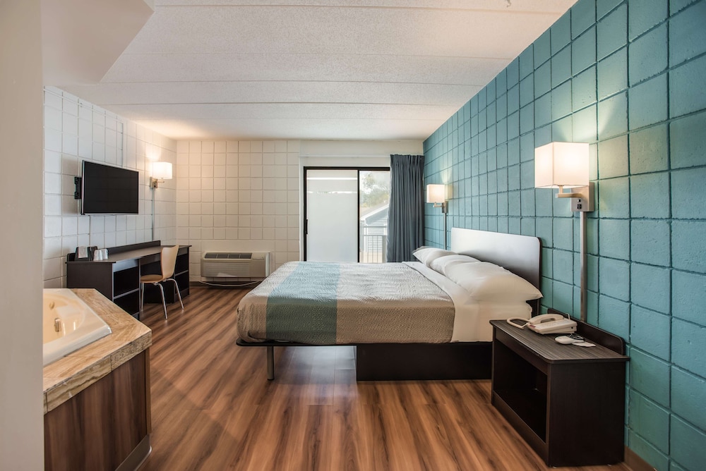 Motel6 Somers Point, NJ - Ocean City - Wild Wood Beach 11/33