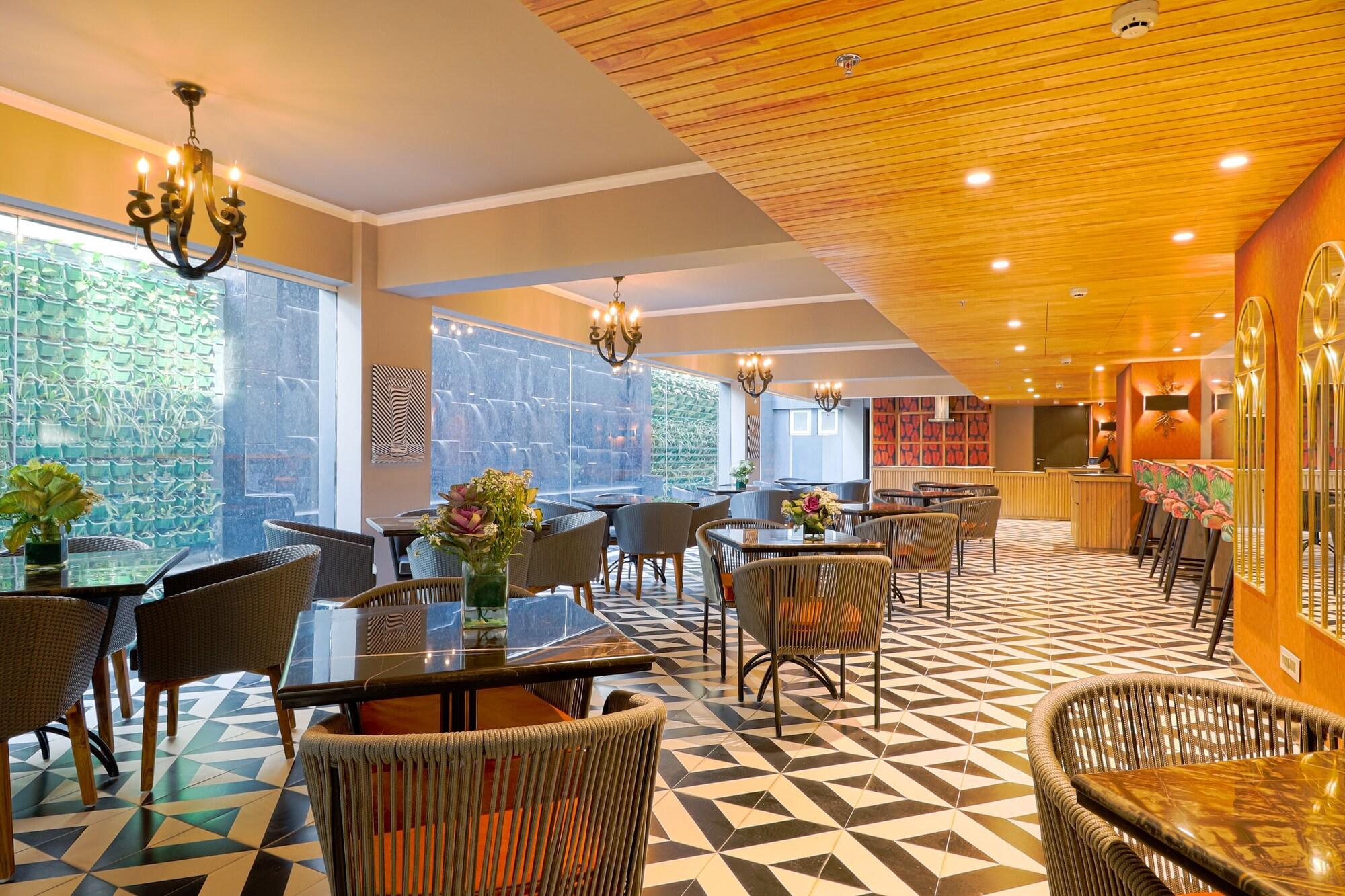 Air By Ahuja Residences 30/50