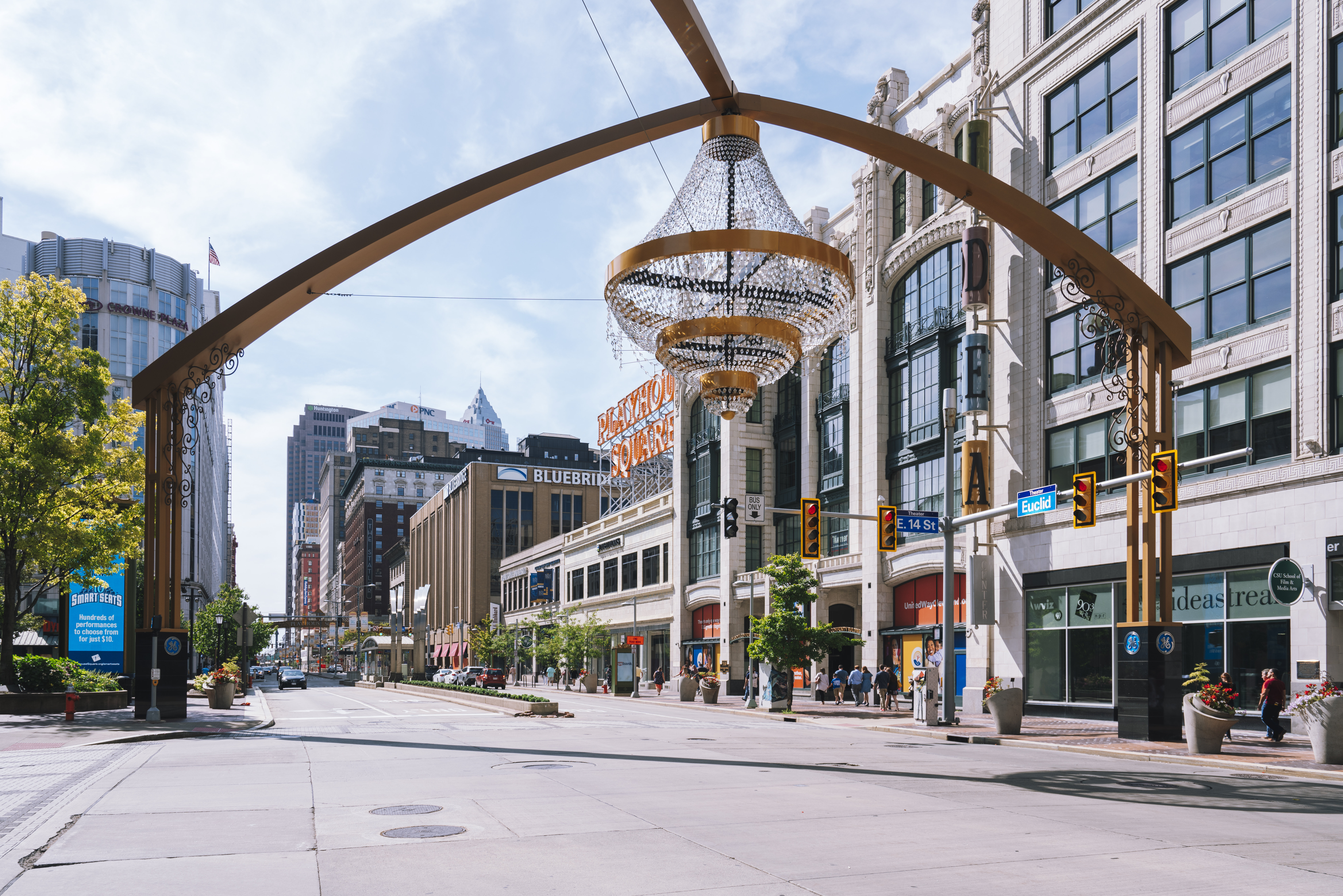 Crowne Plaza Cleveland At Playhouse Square An Ihg Hotel 70/77