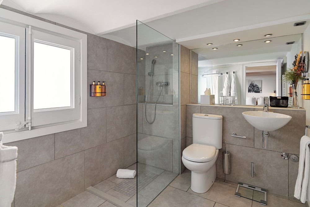 H10 Catalunya Plaza Boutique Hotel 70/73