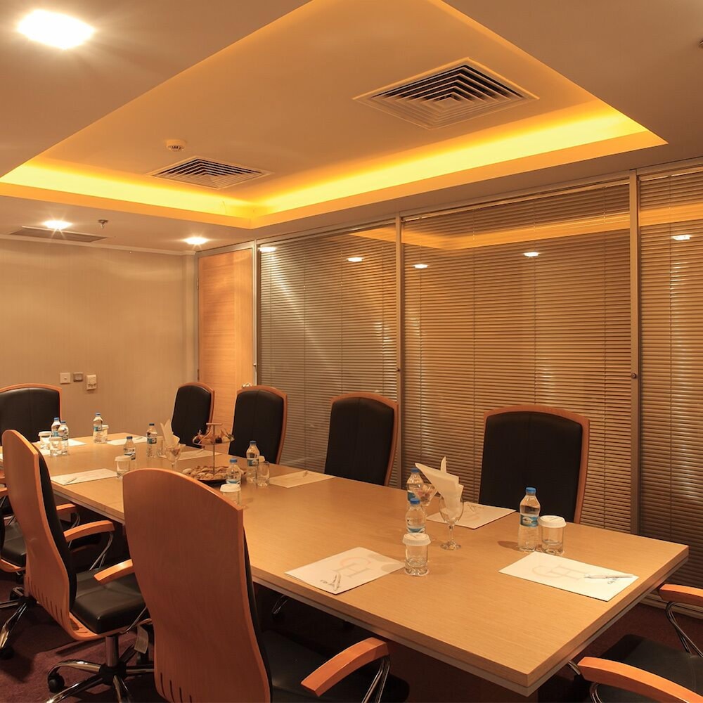City Hotel Ankara 60/67