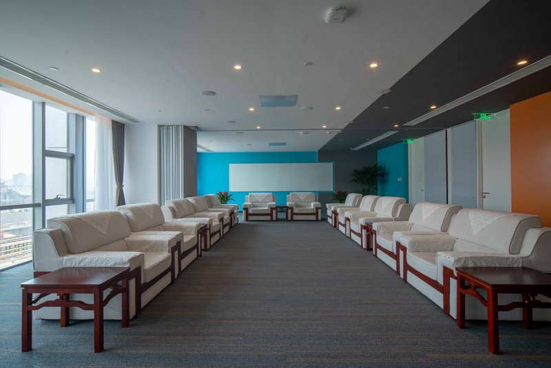 Holiday Inn Express Qingdao Innovation Park 5/10