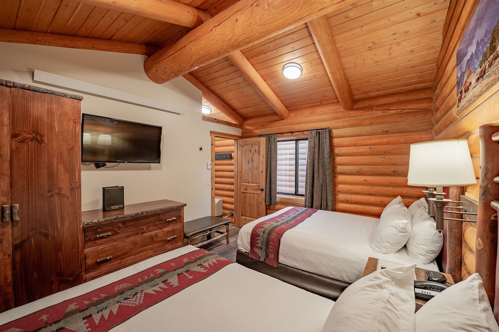 Cowboy Village Resort 18/69