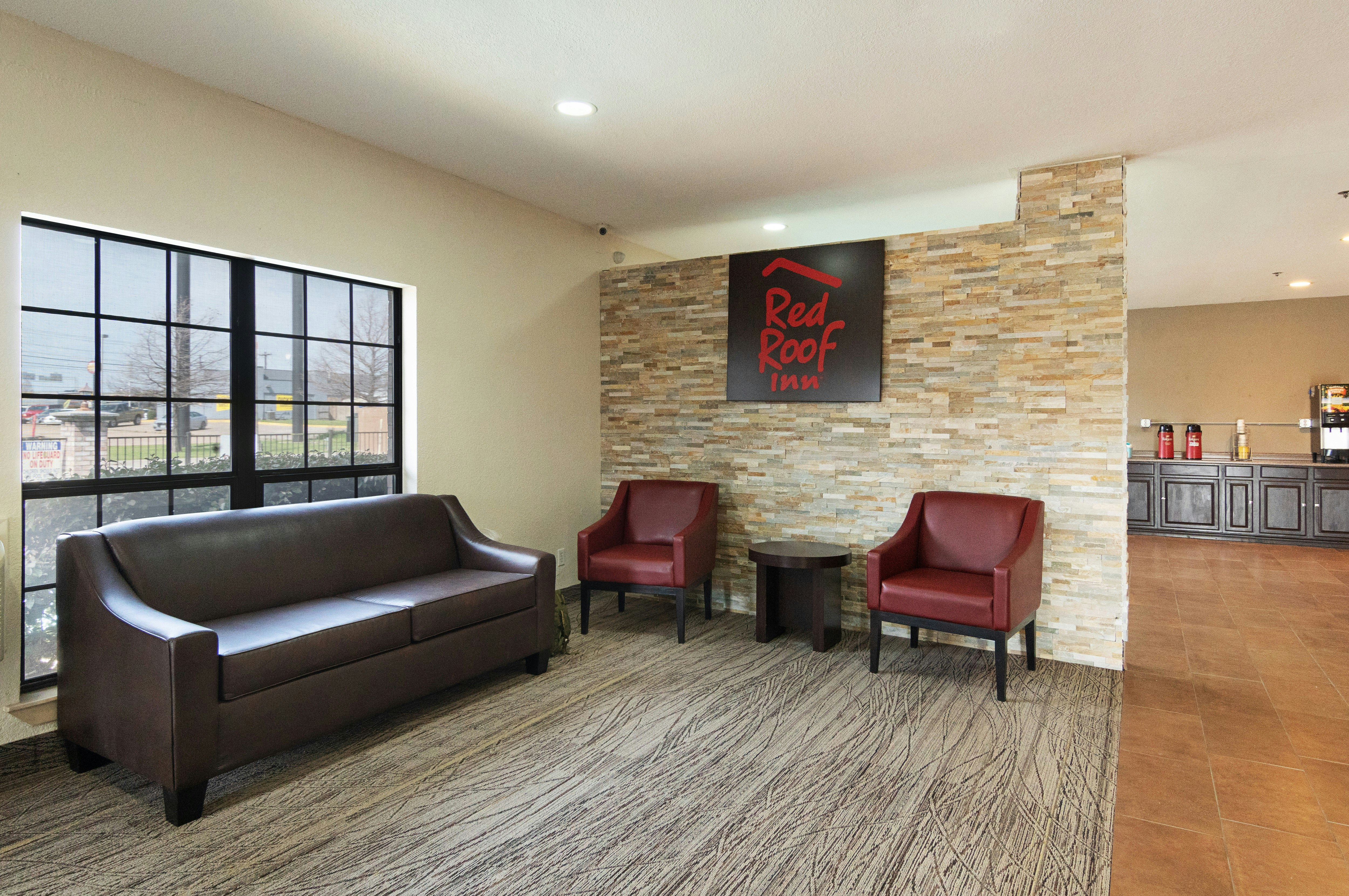 Red Roof Inn Fort Worth - Saginaw 27/33