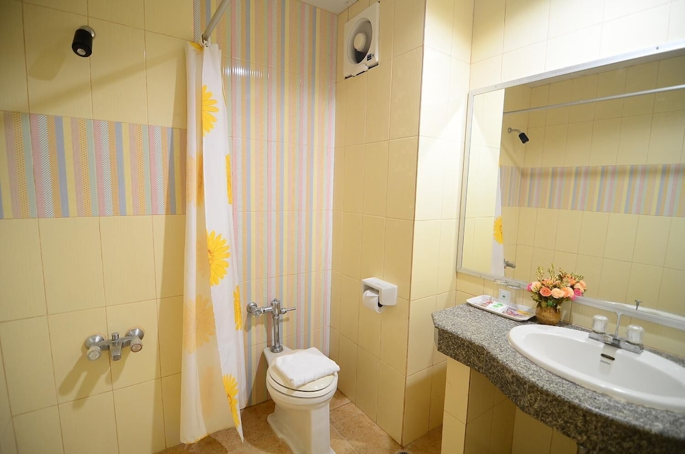 Ranong Garden Hotel 28/31