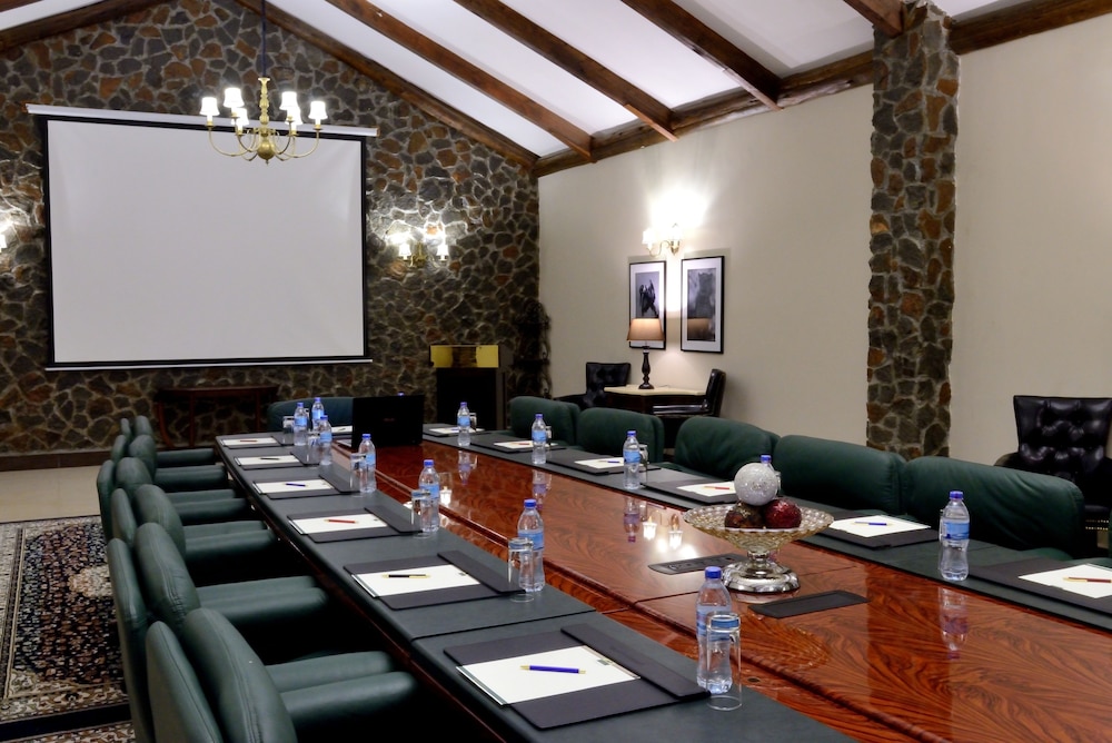 NGORONGORO OLDEANI MOUNTAIN LODGE 44/49