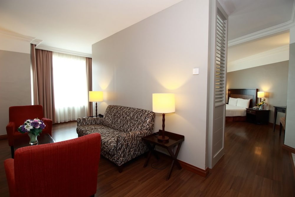 GRAND KAMPAR HOTEL 39/56
