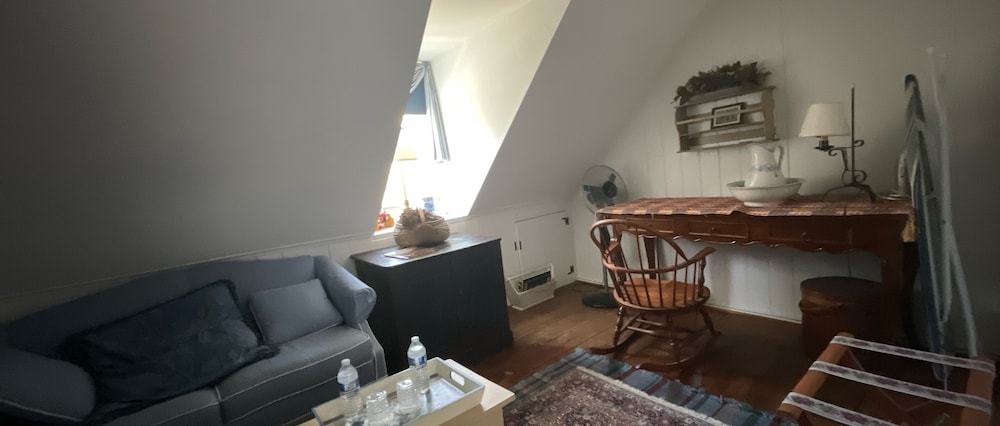The Wayside Inn Bed Breakfast 34/50