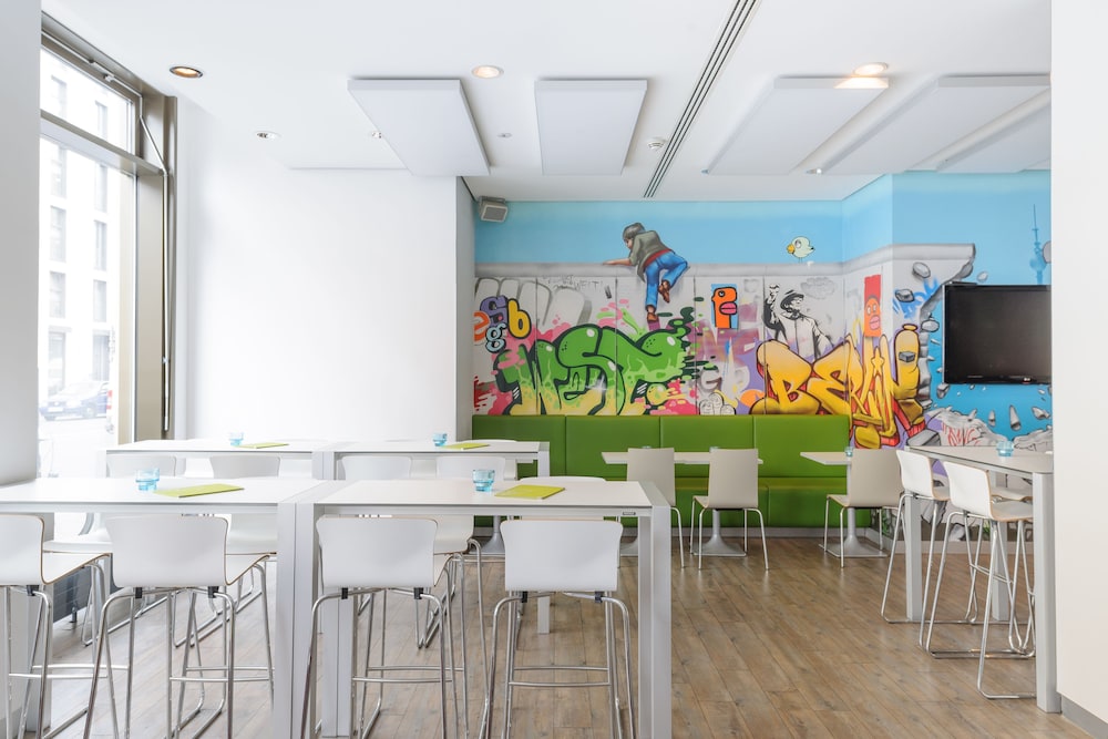 ibis Styles Hotel Berlin Mitte 26/44