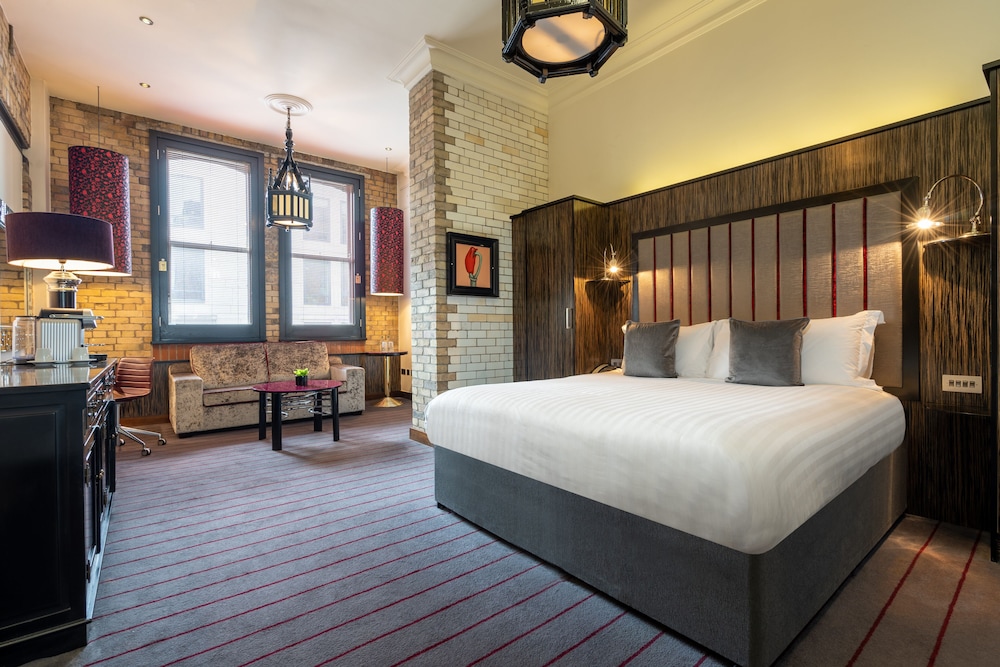The Trinity City Hotel 23/59
