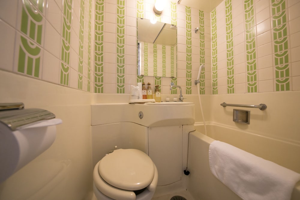 Heiwadai Hotel Arato 38/39