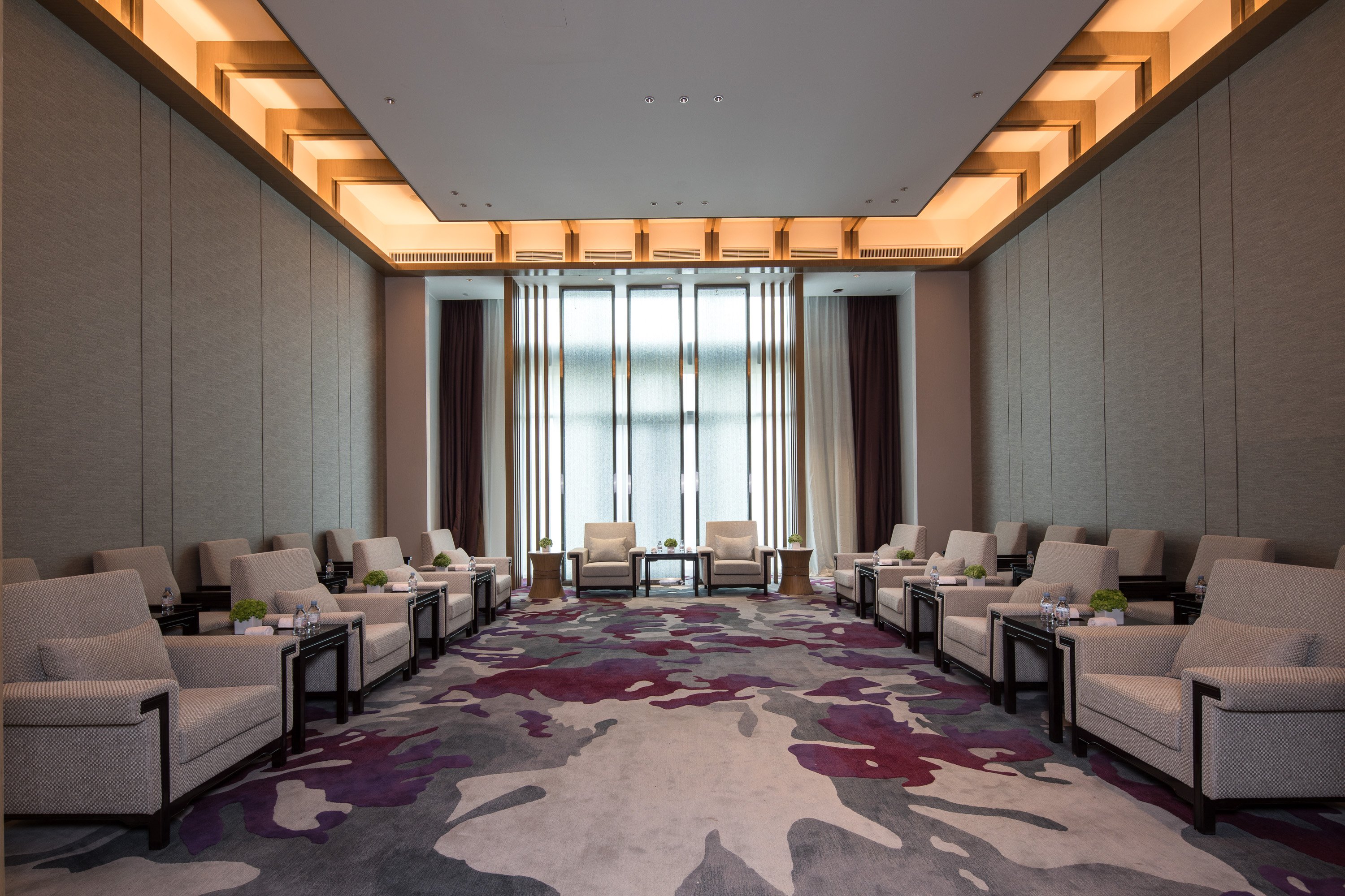 Crowne Plaza Qingdaoorientalmoviemetropolis 36/48