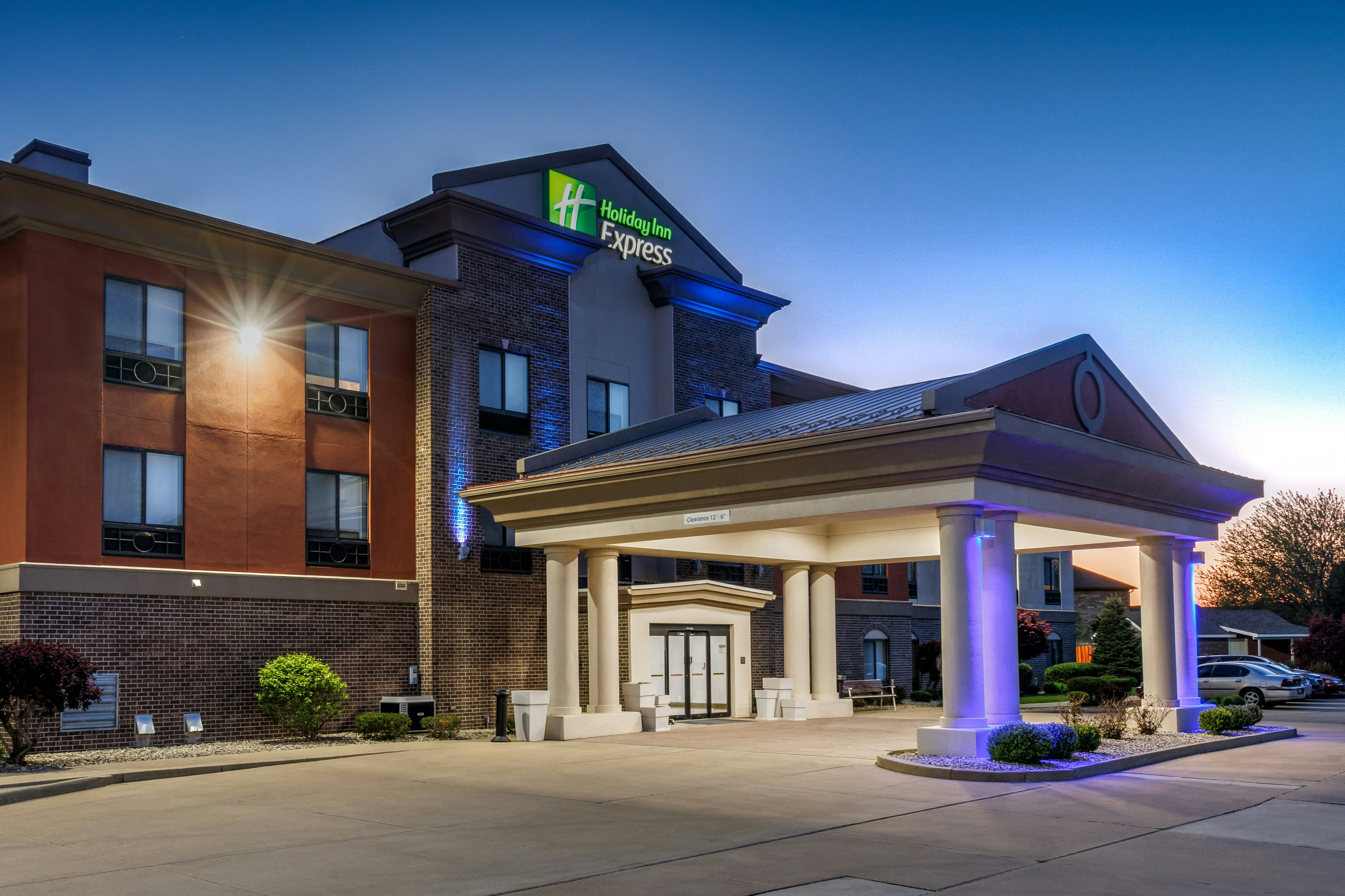 Holiday Inn Express Hotel And Suites Shelbyville Indianapolis 7/71