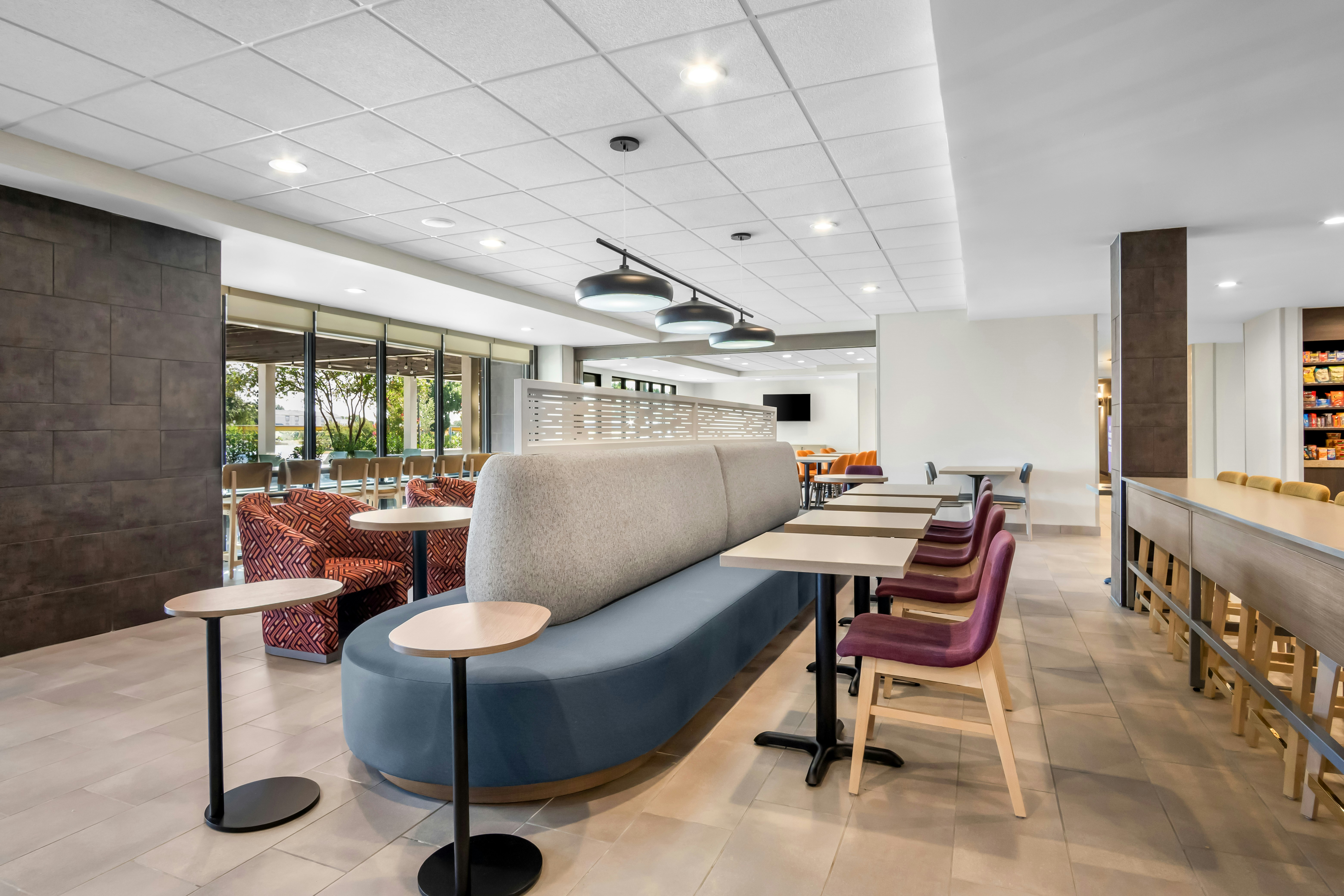 Home2 Suites By Hilton Irving / Dfw Airport North 33/63
