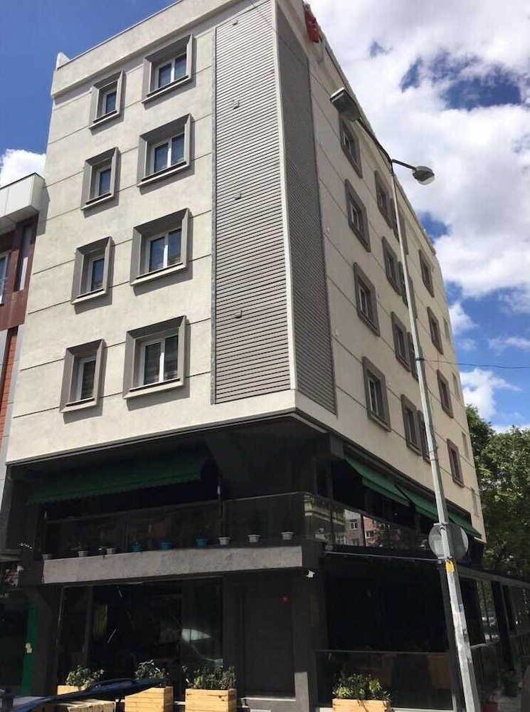 Turkeli Hotel 4/19