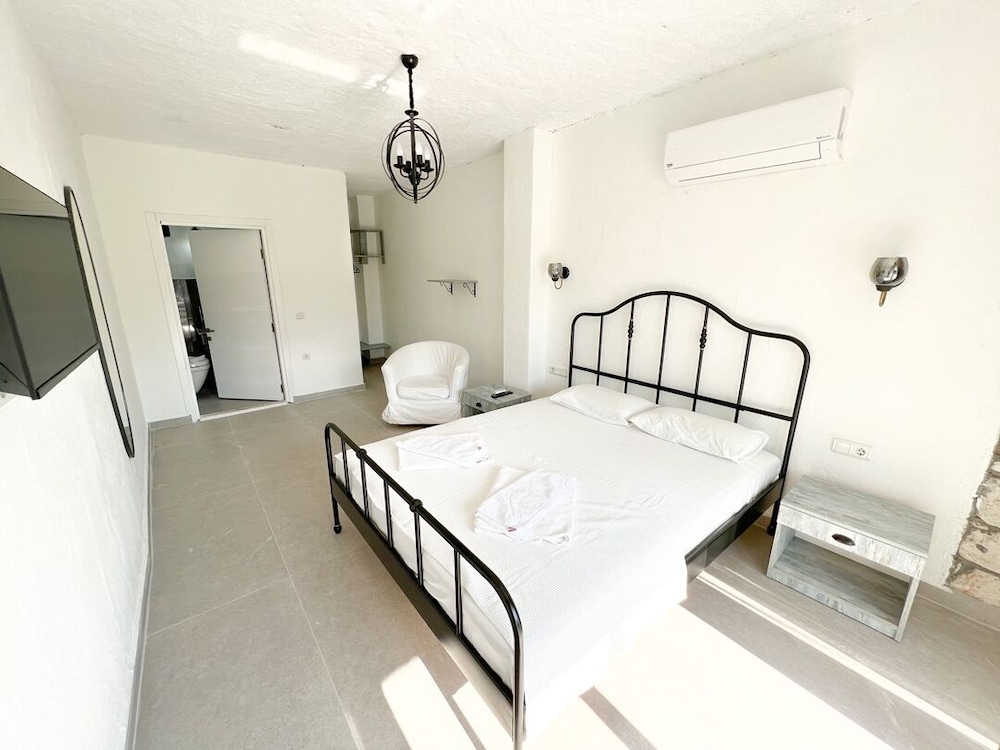 Gonulhan Hotel 7/54