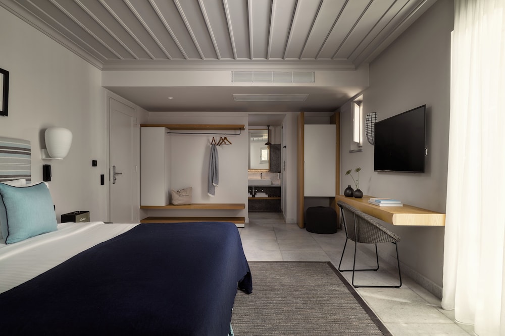 Sun, Suite, Double Bed, Sea View, Hot Tub