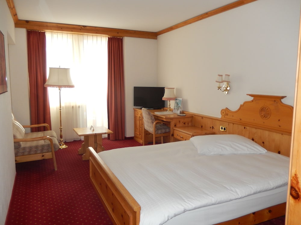 Hotel Schweizerhof Pontresina 18/68