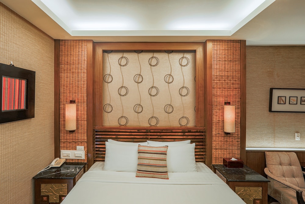 Sunrise Hot Spring Hotel 6/50