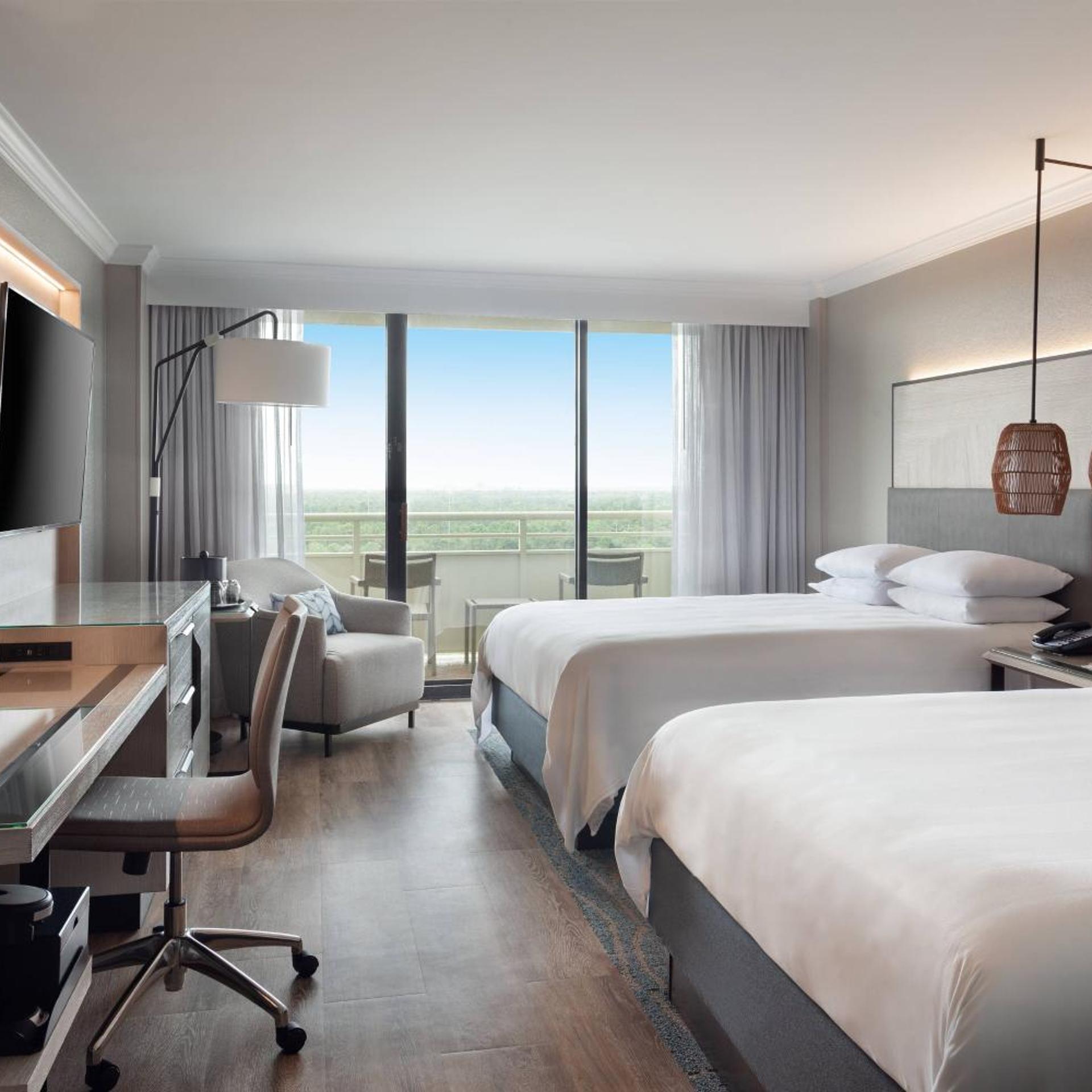 Ambassador, Suite, Queen Bed, Light View, Sofa, with Pool