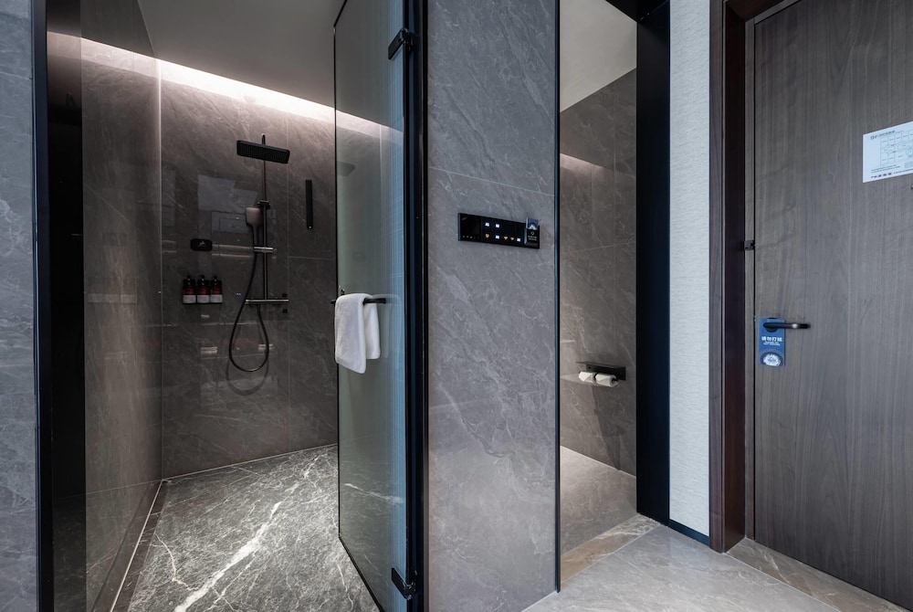 Days Hotel by Wyndham Changsha East 55/59