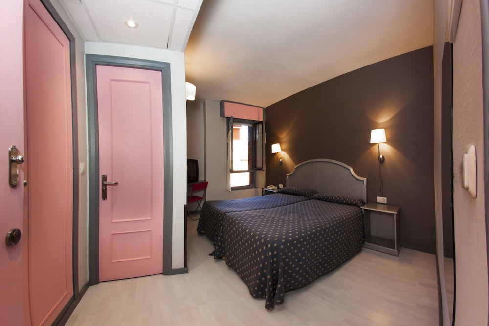 Hotel Bilbi 13/57