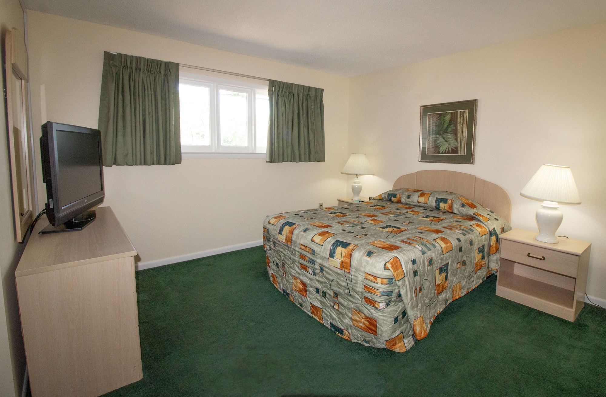 3 Bedrooms, Town House, King and Queen and Twin Beds, Deercreek Townhomes 2/3