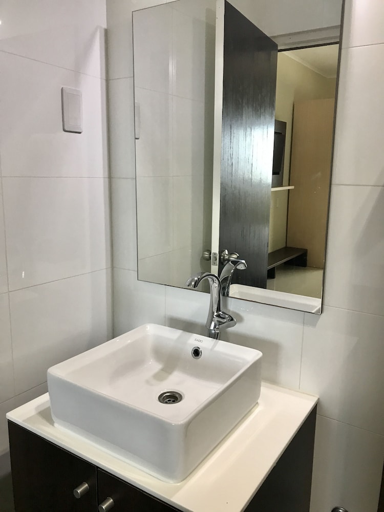 Curacao Airport Hotel 47/50