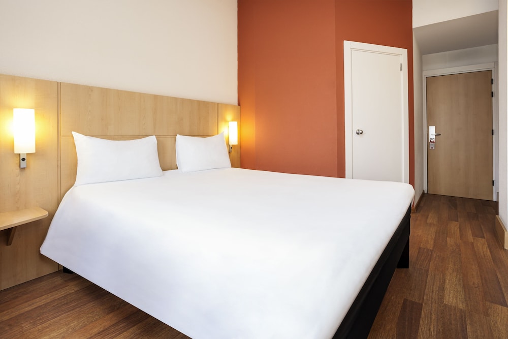Ibis Braga 20/54
