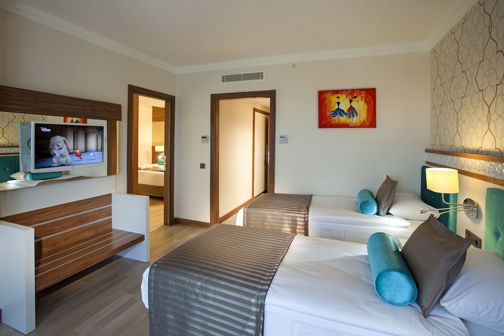 Luna Blanca Resort & Spa 14/50