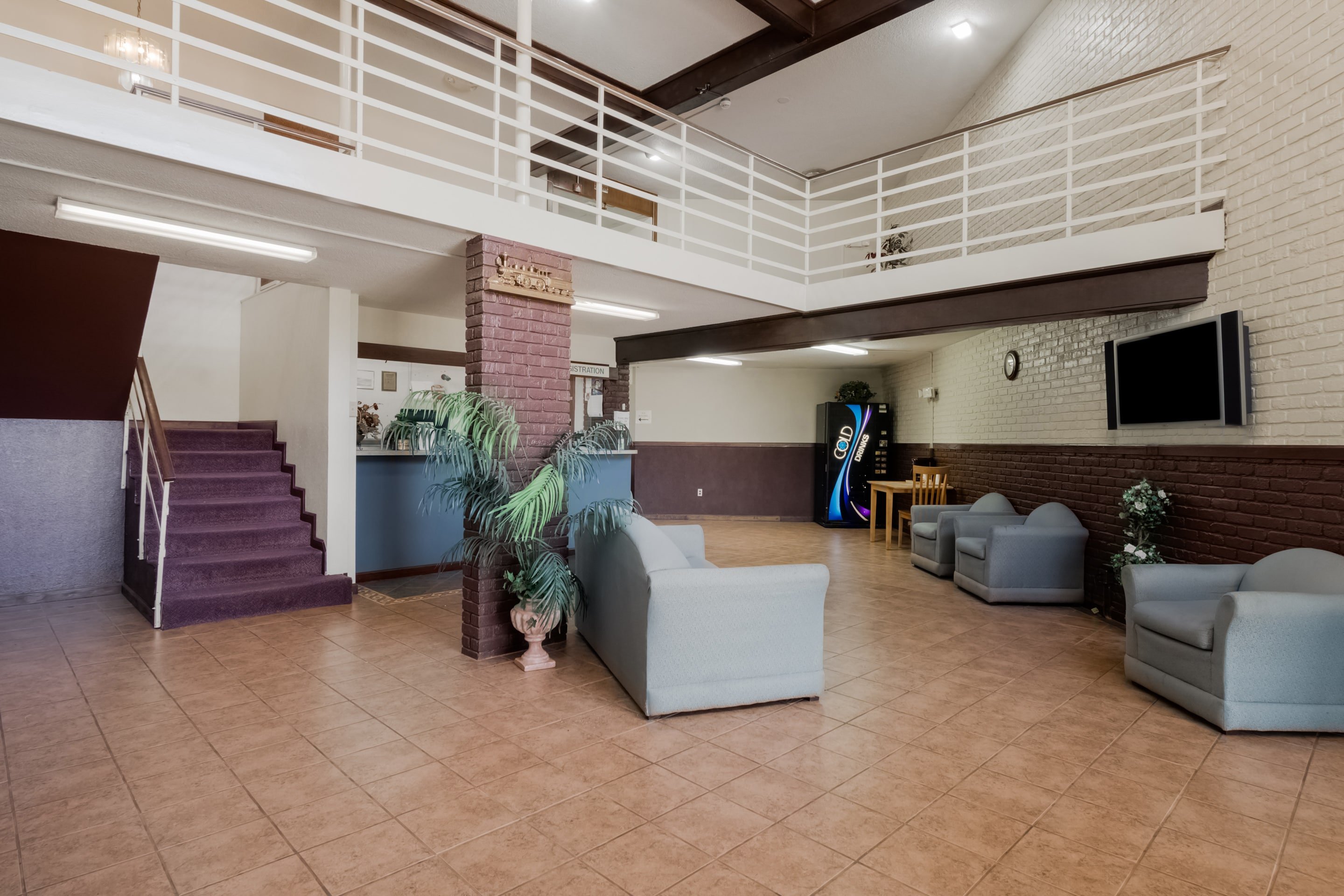 OYO Hotel Morton/Peoria IL I-74 14/21